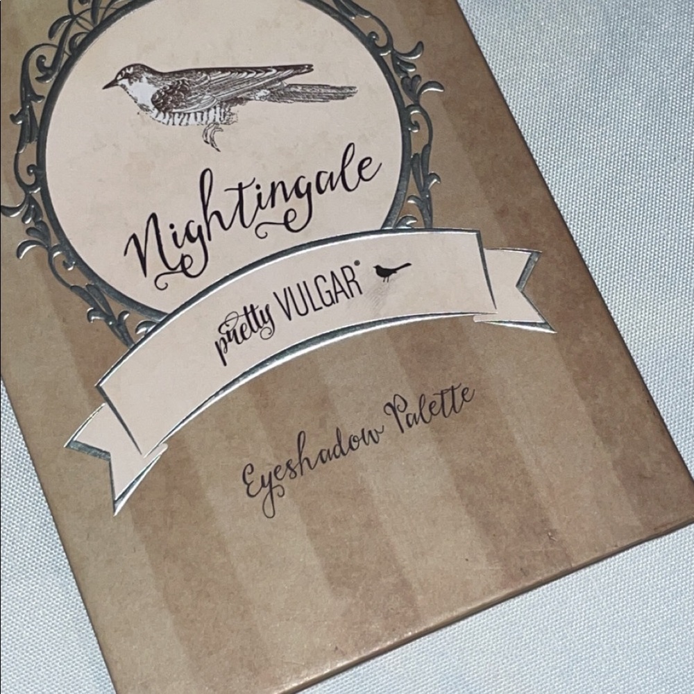 nightingale eyeshadow palette